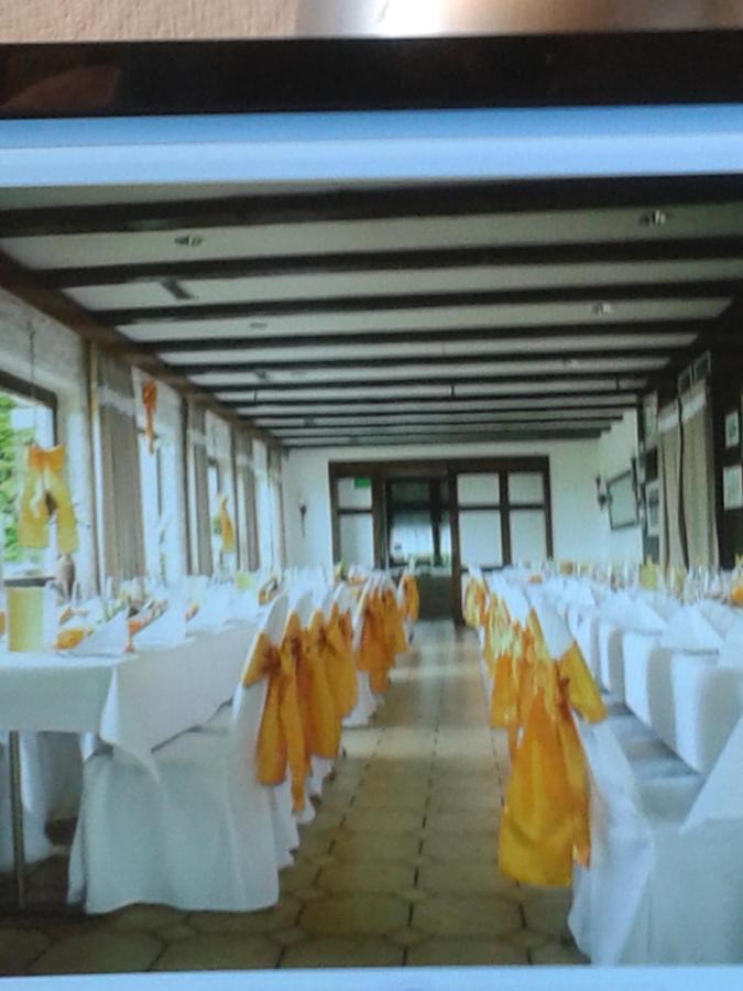 Hotel Waldschloss Bad Camberg Luaran gambar